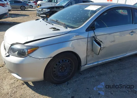 2005 Scion Tc z USA, uszkodzony, nr VIN JTKDE177650055709